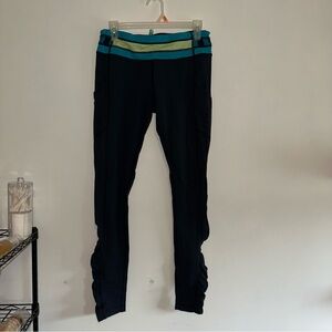 Lululemon Womens Leggings Navy Blue w/ Multicolor Waistband